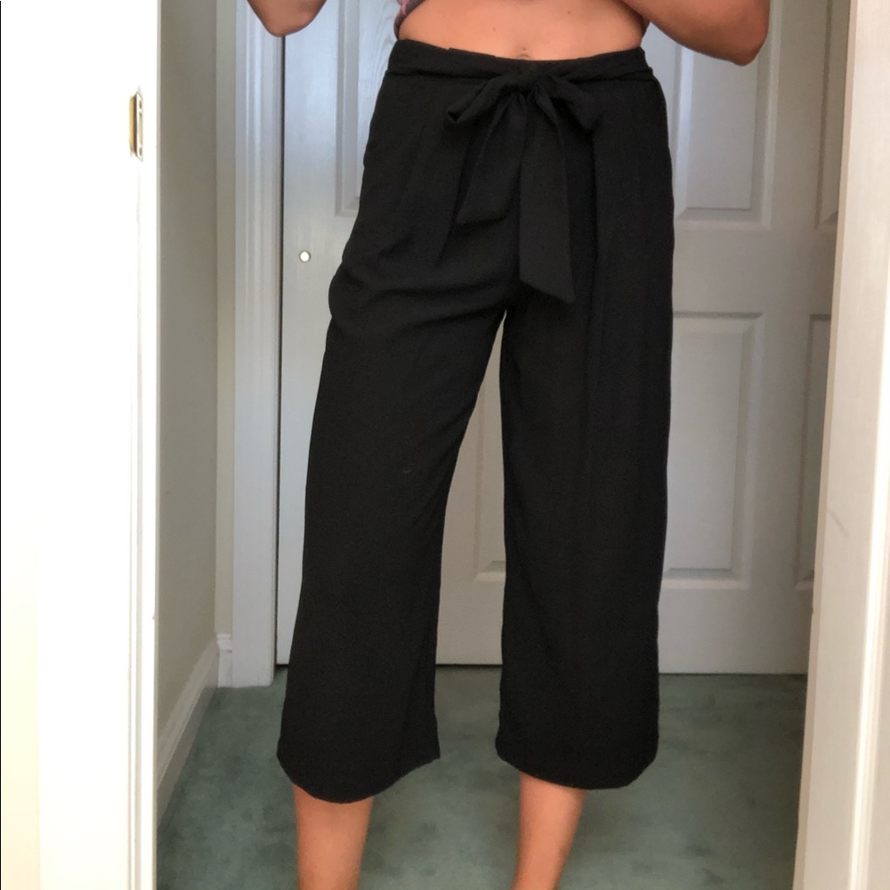 AQUA cropped pants